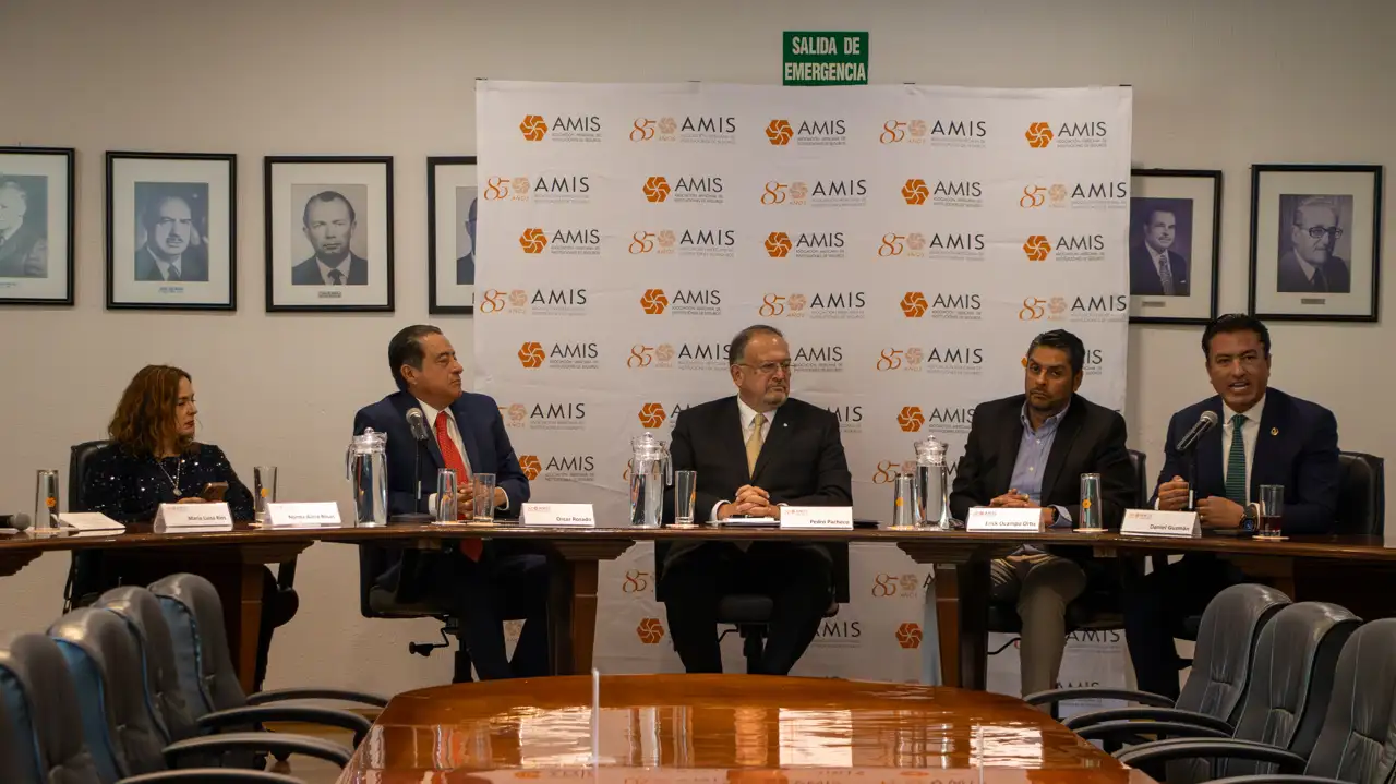 AMIS inaugura la primera Semana del Seguro, espacio que promueve la cultura de previsión y protección